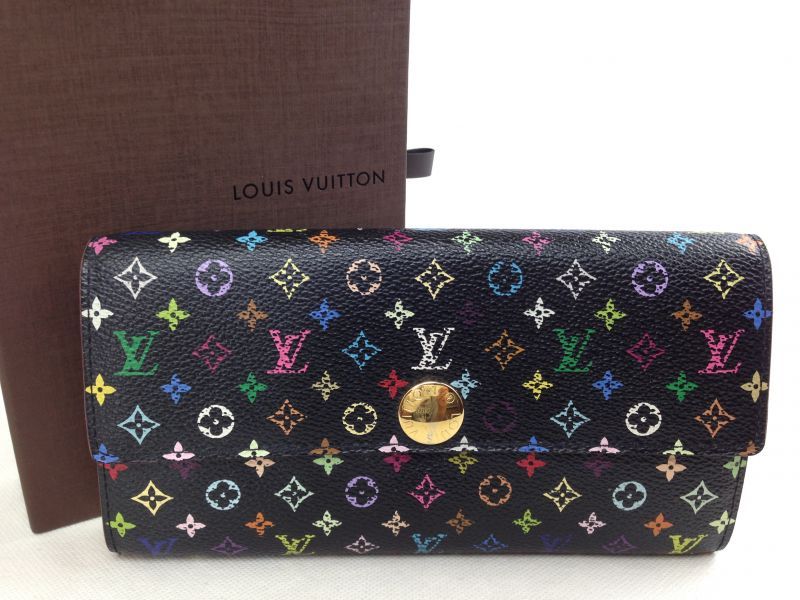 Louis Vuitton Monogram Sarah International Tri-fold Wallet Louis