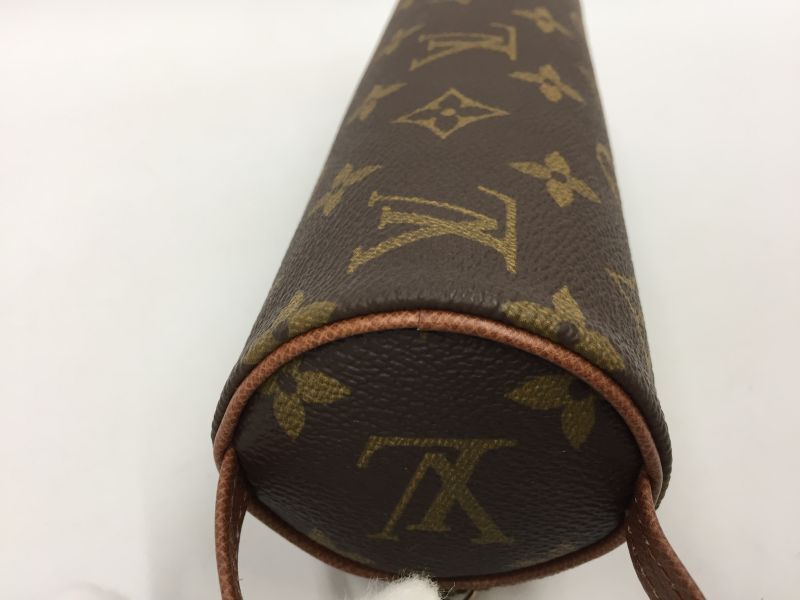 Buy Authentic Pre-owned Louis Vuitton Monogram Trousse Ronde Pen Case  Cosmetic Pouch Bag M47630 210151 from Japan - Buy authentic Plus exclusive  items from Japan